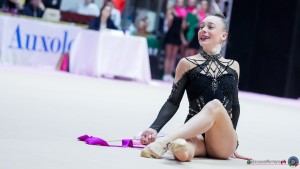 albachiara lucca berchiolli lisa   nastro sfe02798a copia simone ferraro ph copia